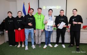 Comunicadores de RT y periodistas de Poder Ciudadano en intercambio de aprendizajes