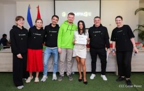 Comunicadores de RT y periodistas de Poder Ciudadano en intercambio de aprendizajes