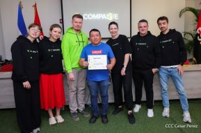 Comunicadores de RT y periodistas de Poder Ciudadano en intercambio de aprendizajes