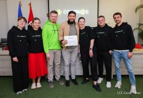 Comunicadores de RT y periodistas de Poder Ciudadano en intercambio de aprendizajes