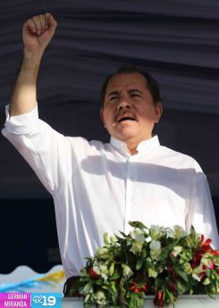 Daniel y Rosario conmemoran histórico repliegue hacia Masaya (Parte I)