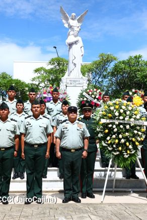 Homenajes al Príncipe de las Letras Castellanas Rubén Darío en el 158 aniversario de su natalicio