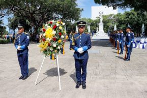 Homenajes al Príncipe de las Letras Castellanas Rubén Darío en el 158 aniversario de su natalicio