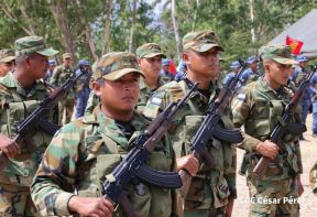 Quinto Comando Militar Regional y Destacamento Militar Sur reciben entrega técnica y medios militares