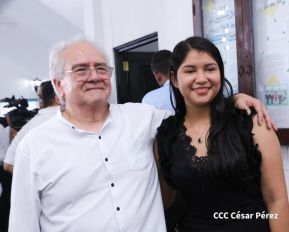 Nicaragüenses conmemoran los 109 años del tránsito a la inmortalidad de Rubén Darío 