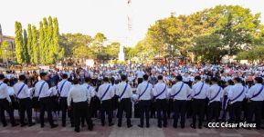 Nicaragüenses conmemoran los 109 años del tránsito a la inmortalidad de Rubén Darío 
