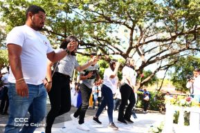 Nicaragüenses conmemoran los 109 años del tránsito a la inmortalidad de Rubén Darío 