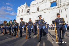 Nicaragüenses conmemoran los 109 años del tránsito a la inmortalidad de Rubén Darío 