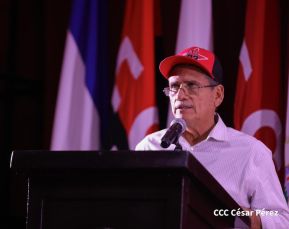 Nicaragüenses conmemoran los 109 años del tránsito a la inmortalidad de Rubén Darío 