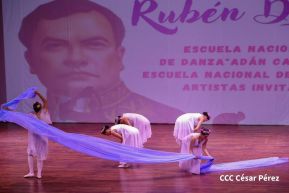 Nicaragüenses conmemoran los 109 años del tránsito a la inmortalidad de Rubén Darío 