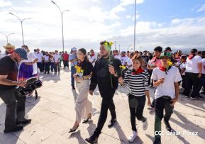 Nicaragüenses conmemoran el 91 aniversario del paso a la inmortalidad del General Augusto C. Sandino