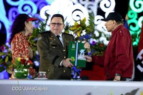 Juramentación del General Julio César Avilés Castillo como Jefe del Ejército de Nicaragua