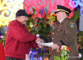 Juramentación del General Julio César Avilés Castillo como Jefe del Ejército de Nicaragua