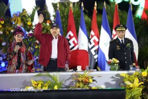 Acto de Juramentación del Primer Comisionado Francisco Díaz y Policías Voluntarios de Managua