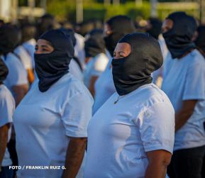 Acto de Juramentación del Primer Comisionado Francisco Díaz y Policías Voluntarios de Managua