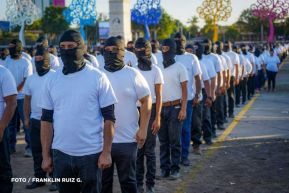 Acto de Juramentación del Primer Comisionado Francisco Díaz y Policías Voluntarios de Managua