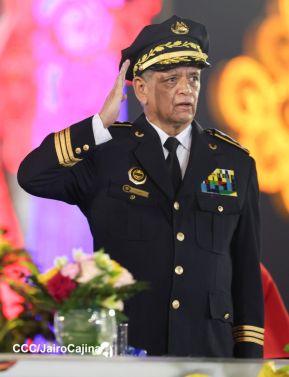 Acto de Juramentación del Primer Comisionado Francisco Díaz y Policías Voluntarios de Managua