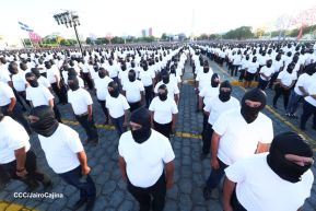 Acto de Juramentación del Primer Comisionado Francisco Díaz y Policías Voluntarios de Managua