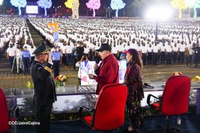 Acto de Juramentación del Primer Comisionado Francisco Díaz y Policías Voluntarios de Managua