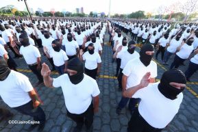 Acto de Juramentación del Primer Comisionado Francisco Díaz y Policías Voluntarios de Managua