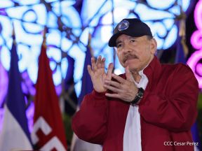 Acto de Juramentación del Primer Comisionado Francisco Díaz y Policías Voluntarios de Managua