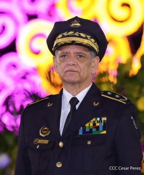 Acto de Juramentación del Primer Comisionado Francisco Díaz y Policías Voluntarios de Managua