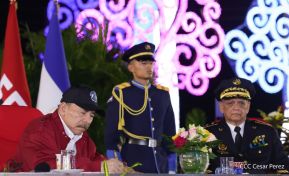 Acto de Juramentación del Primer Comisionado Francisco Díaz y Policías Voluntarios de Managua