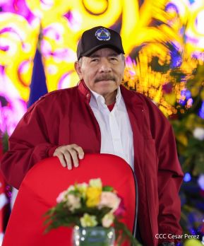 Acto de Juramentación del Primer Comisionado Francisco Díaz y Policías Voluntarios de Managua
