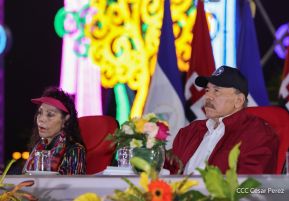 Acto de Juramentación del Primer Comisionado Francisco Díaz y Policías Voluntarios de Managua