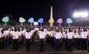 Acto de Juramentación del Primer Comisionado Francisco Díaz y Policías Voluntarios de Managua