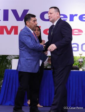 ACDN: XXXIV Ceremonia de Premiación: Los Mejores del 2024