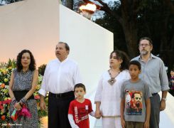 Daniel y Rosario conmemoran 78 Aniversario del Natalicio Comandante Carlos Fonseca