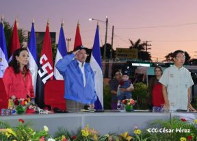 Acto de entrega de 500 unidades de buses y microbuses a transportistas de Nicaragua 