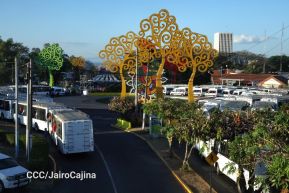 Acto de entrega de 500 unidades de buses y microbuses a transportistas de Nicaragua 