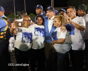 Acto de entrega de 500 unidades de buses y microbuses a transportistas de Nicaragua 