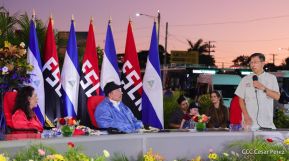 Acto de entrega de 500 unidades de buses y microbuses a transportistas de Nicaragua 