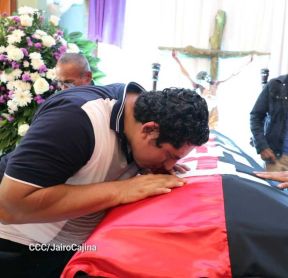 Nicaragüenses rinden honores a la Compañera Gladys Báez, forjadora de las generaciones revolucionarias