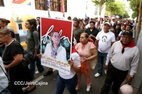 Nicaragüenses rinden honores a la Compañera Gladys Báez, forjadora de las generaciones revolucionarias