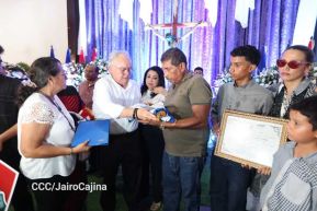 Nicaragüenses rinden honores a la Compañera Gladys Báez, forjadora de las generaciones revolucionarias