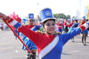 Caminata Colorida en homenaje al 45 aniversario de la Cruzada Nacional de Alfabetización