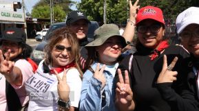 Familias nicaragüenses caminan como Pueblo Victorioso, Pueblo que Vence