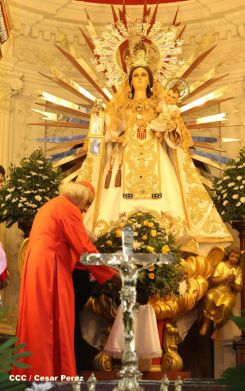 León se vistió de fiesta con visita del Cardenal Brenes