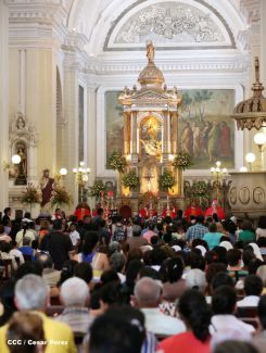 León se vistió de fiesta con visita del Cardenal Brenes