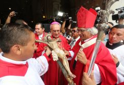 León se vistió de fiesta con visita del Cardenal Brenes