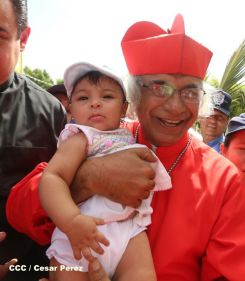 León se vistió de fiesta con visita del Cardenal Brenes