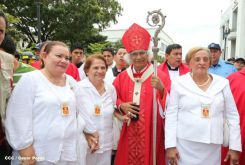 León se vistió de fiesta con visita del Cardenal Brenes