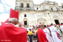 León se vistió de fiesta con visita del Cardenal Brenes