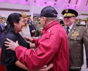 Acto de otorgamiento de los grados militares de Coronel General a mandos del Ejército de Nicaragua