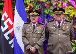 Acto de otorgamiento de los grados militares de Coronel General a mandos del Ejército de Nicaragua