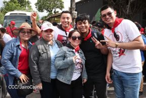 Caminata en conmemoración de los Héroes y Mártires de la Gesta de la Colina 110 